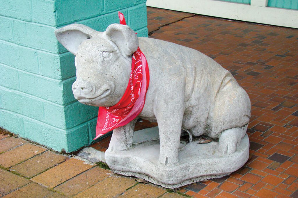 Pig-Smithfield-food-ham
